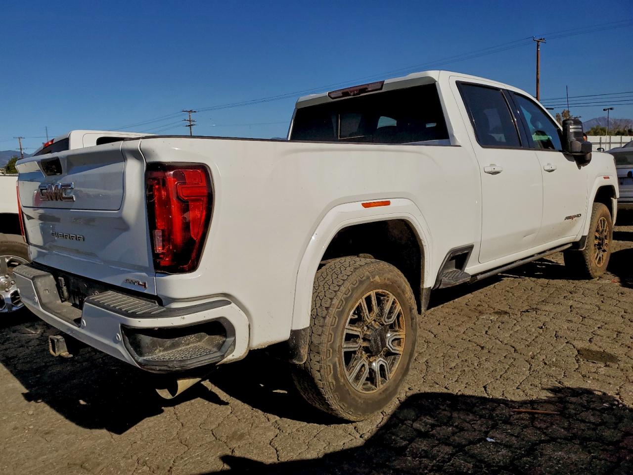 GMC Sierra K2500 At4