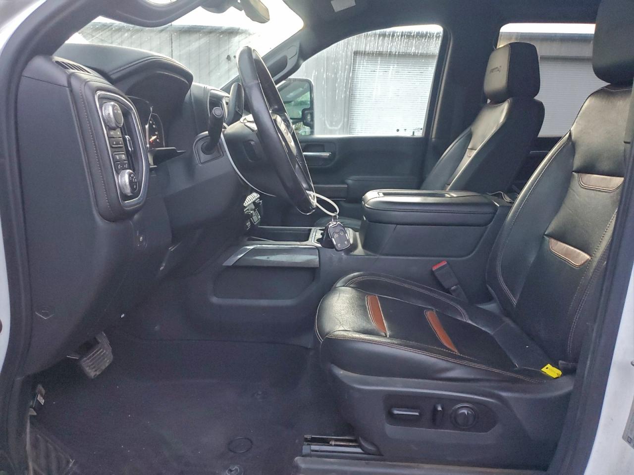 GMC Sierra K2500 At4