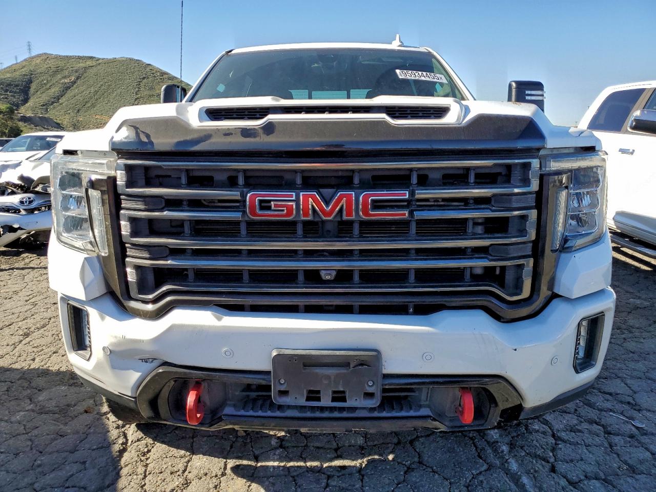 GMC Sierra K2500 At4