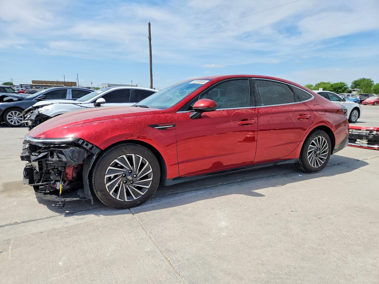 Salvage Hyundai SONATA Image