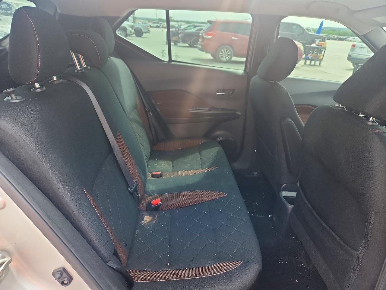 Nissan Kicks Sr