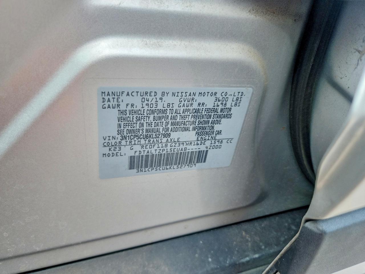 Nissan Kicks Sr