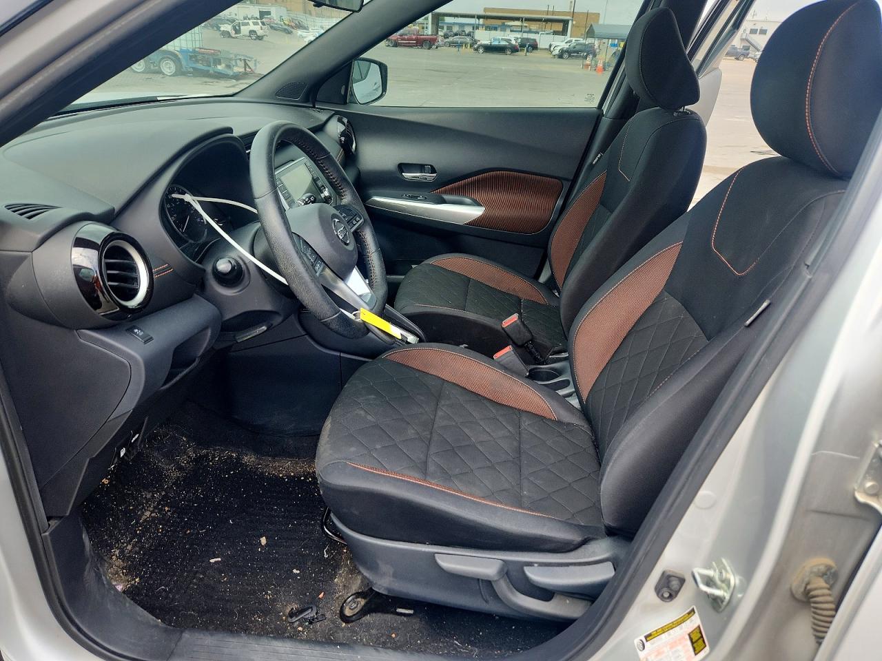 Nissan Kicks Sr
