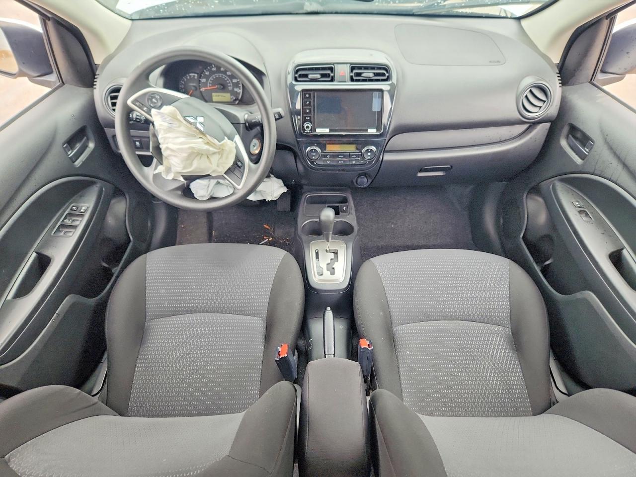 Mitsubishi Mirage G4 Es