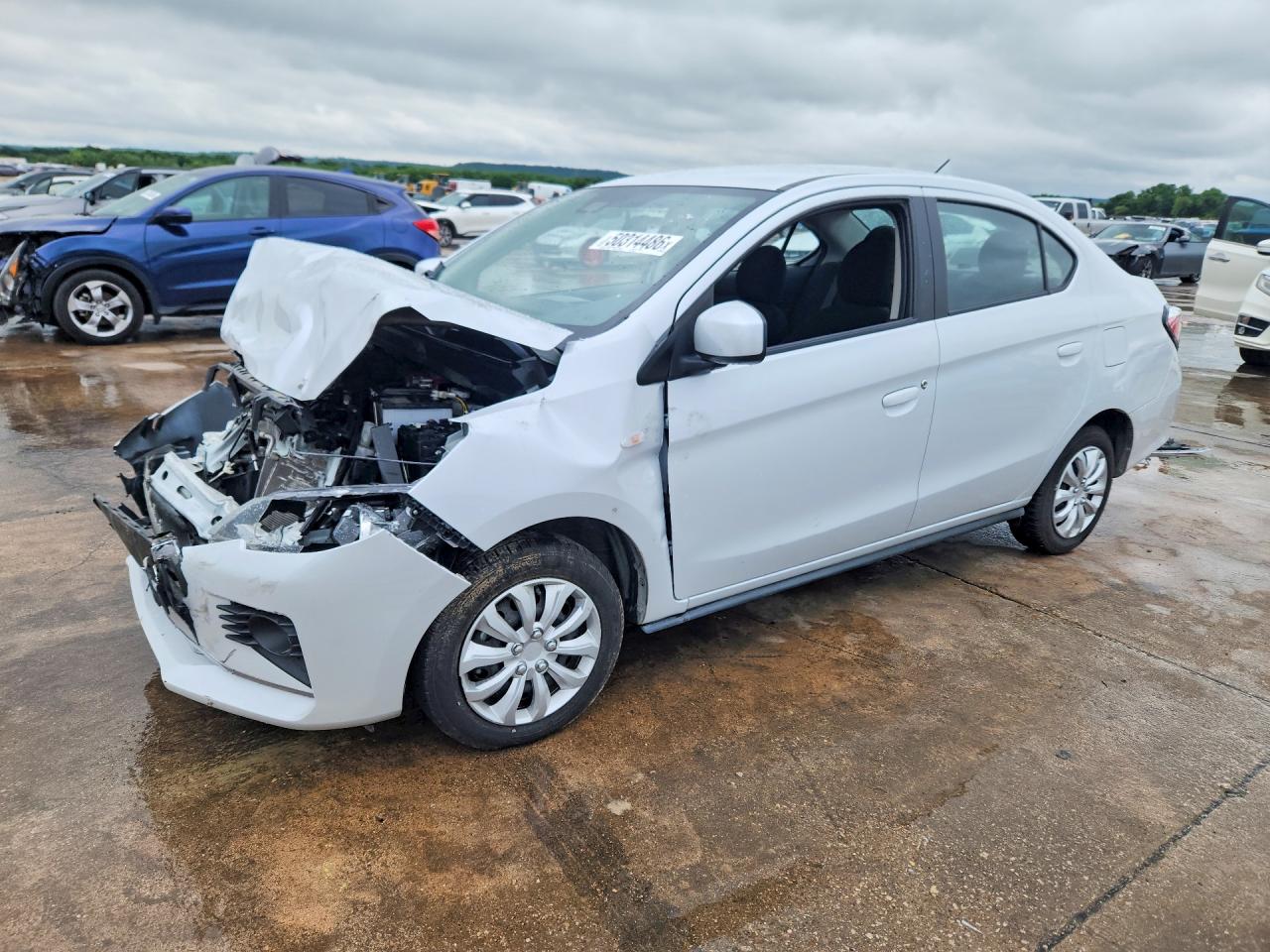Salvage Mitsubishi Mirage Image