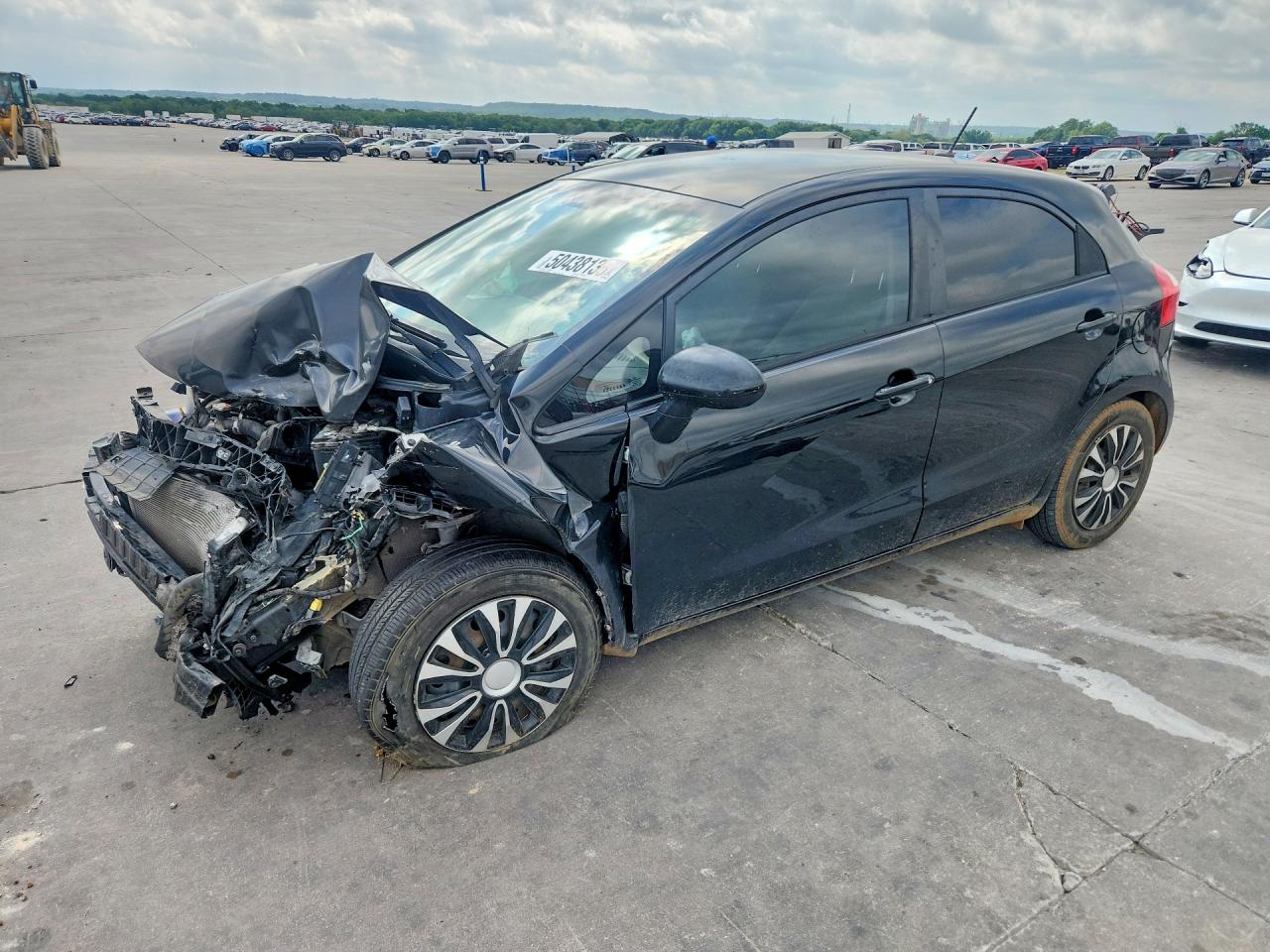 Salvage Kia Rio Image