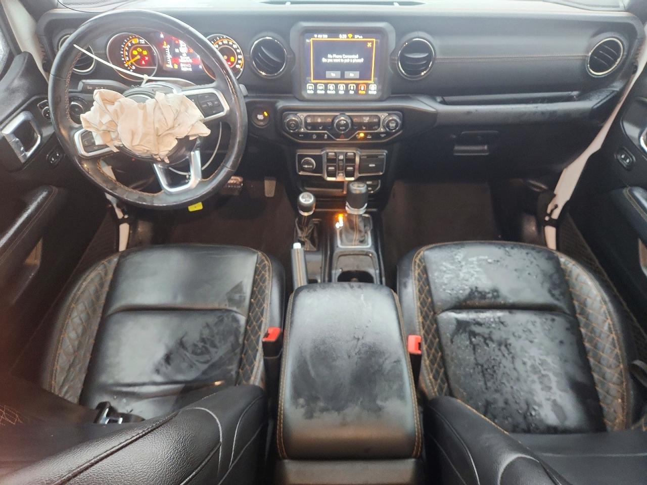 Jeep Wrangler Sahara