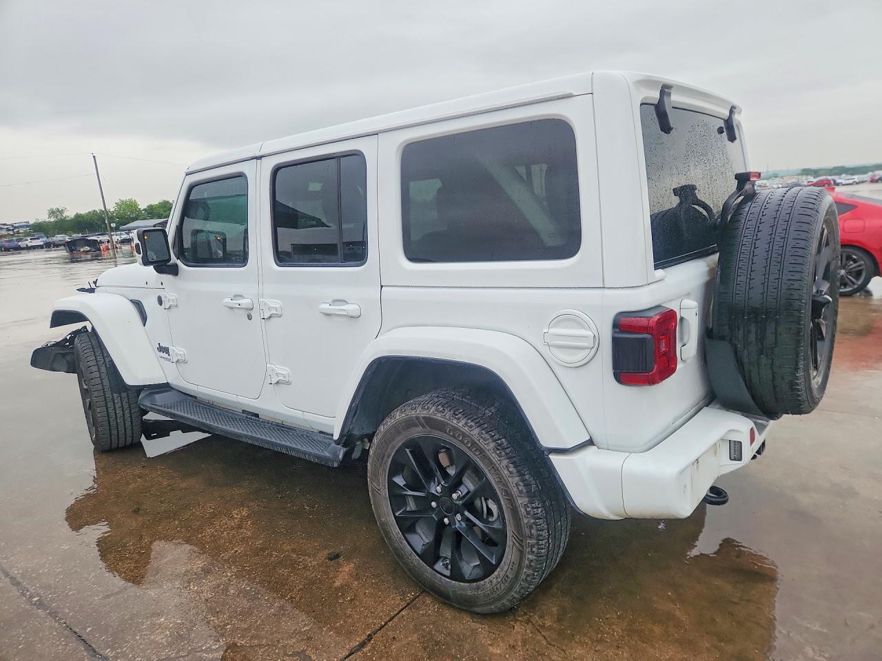 Jeep Wrangler Sahara