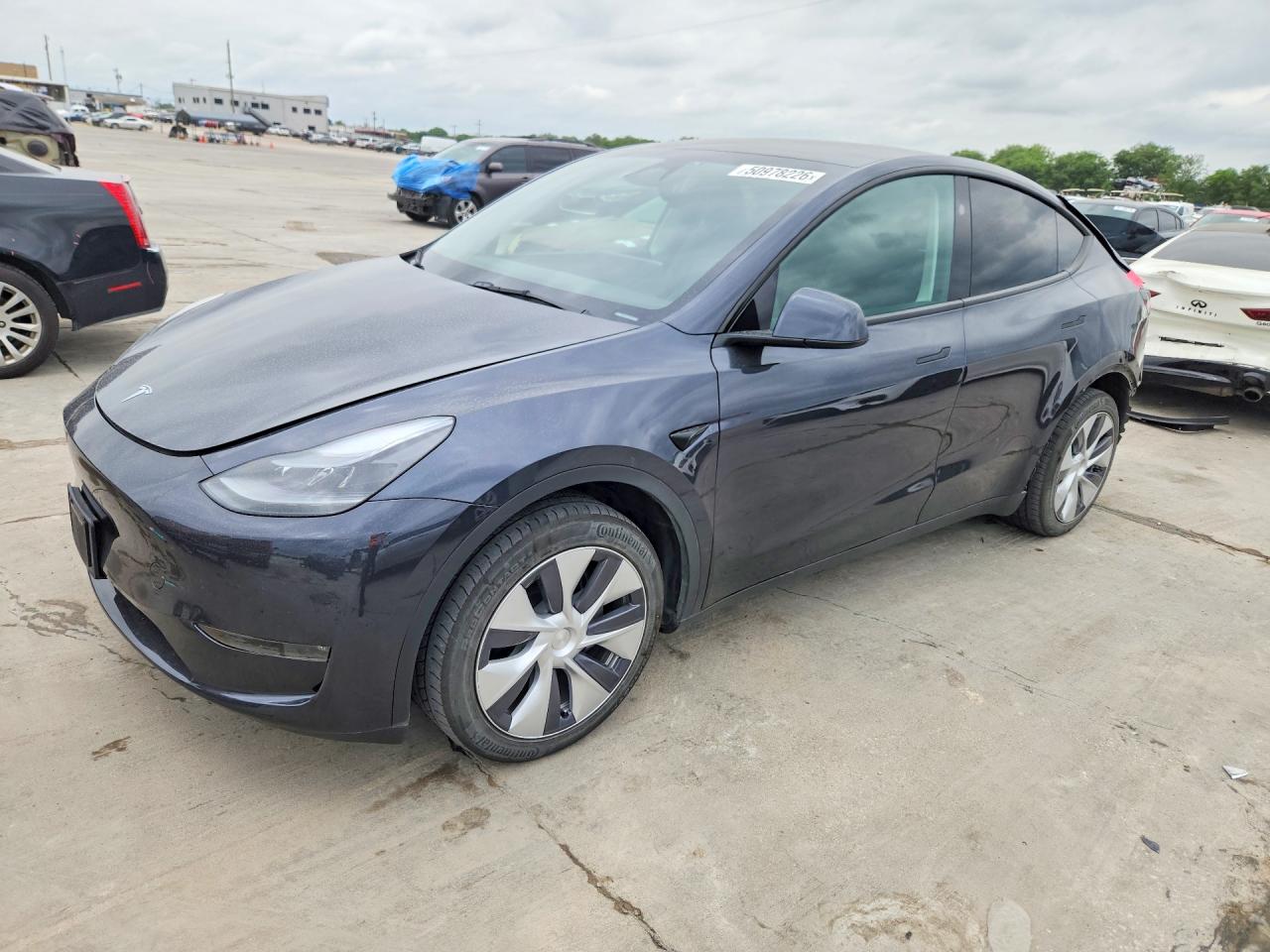 Salvage Tesla Model Y Image