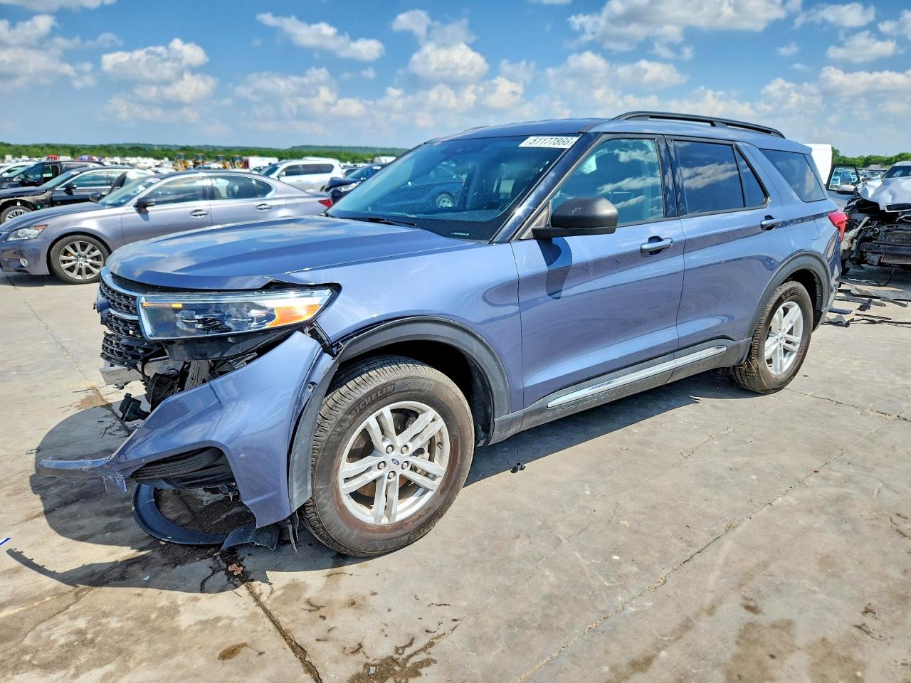 Salvage Ford Explorer Image