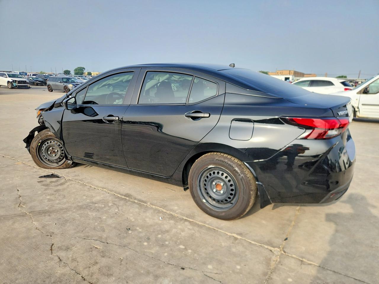 Nissan Versa S