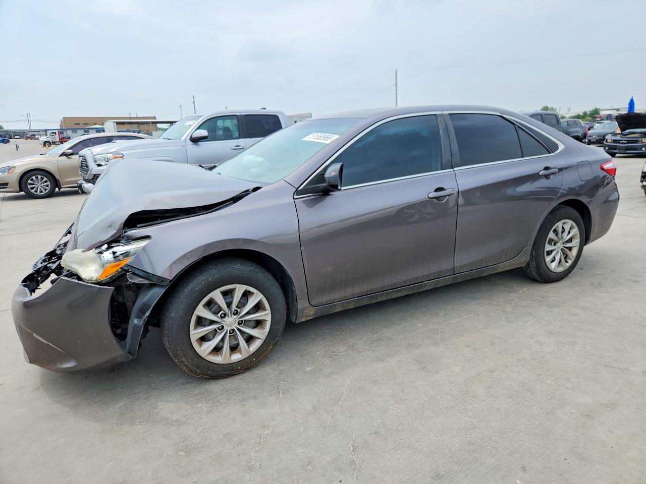 Salvage Toyota Camry Image