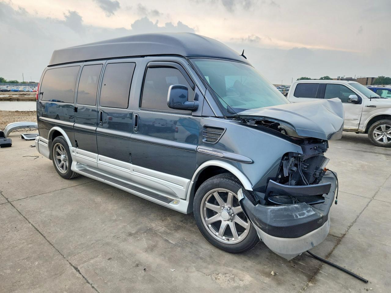 GMC Savana Rv G1500 3lt
