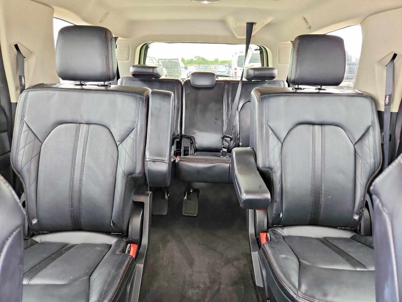 Ford Expedition Max Platinum