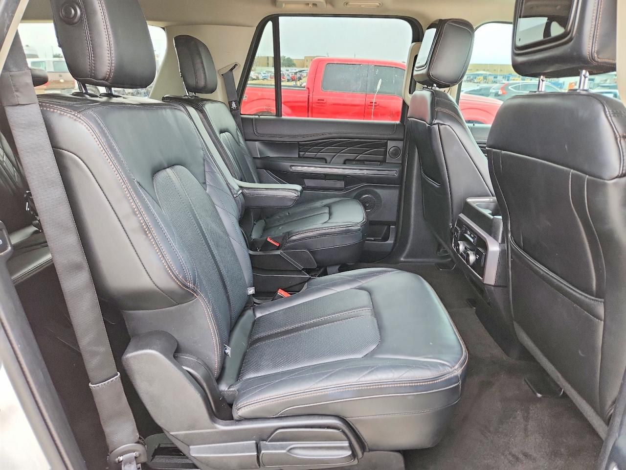 Ford Expedition Max Platinum