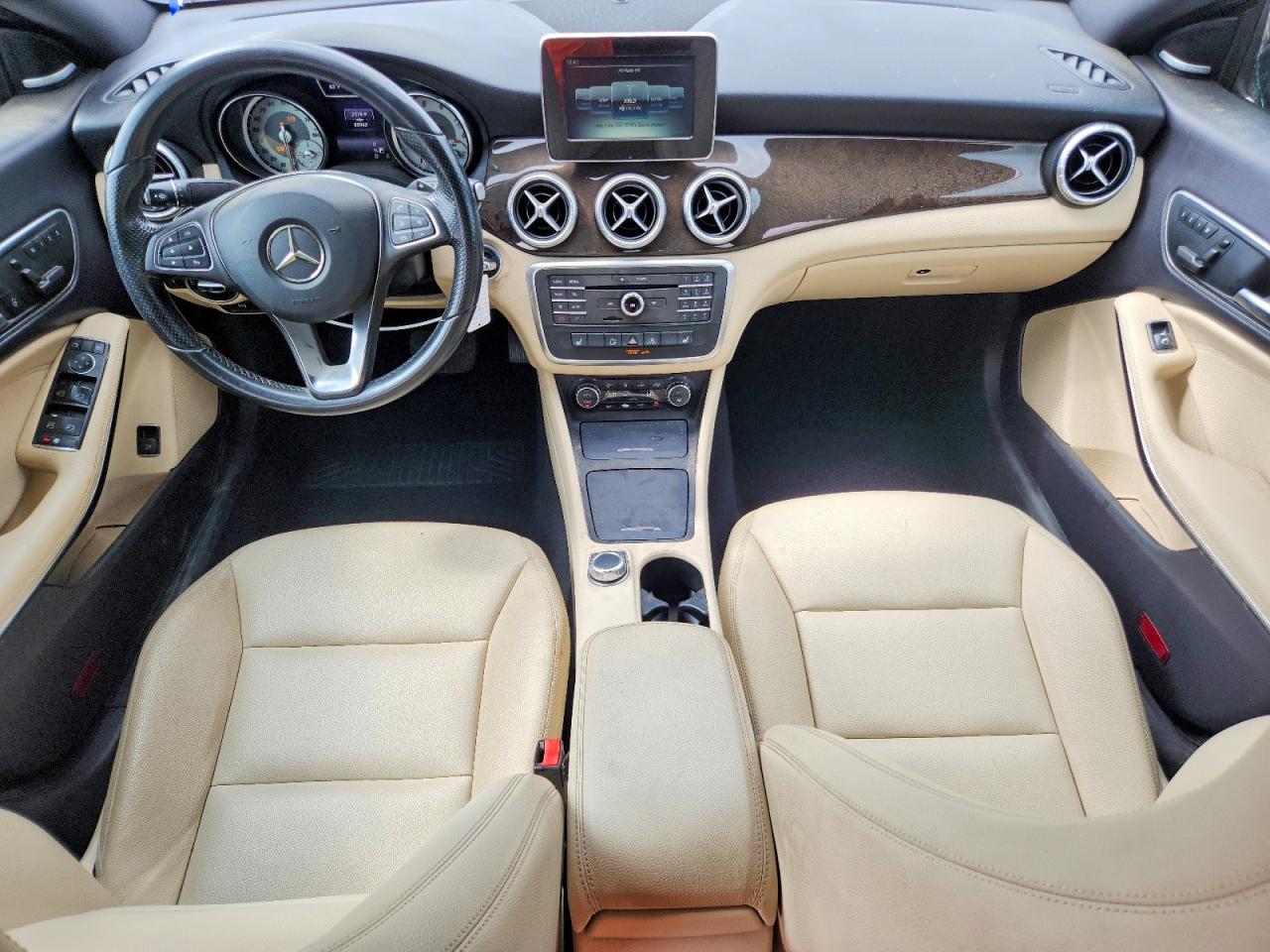 Mercedes-Benz Cla-class 250 4matic