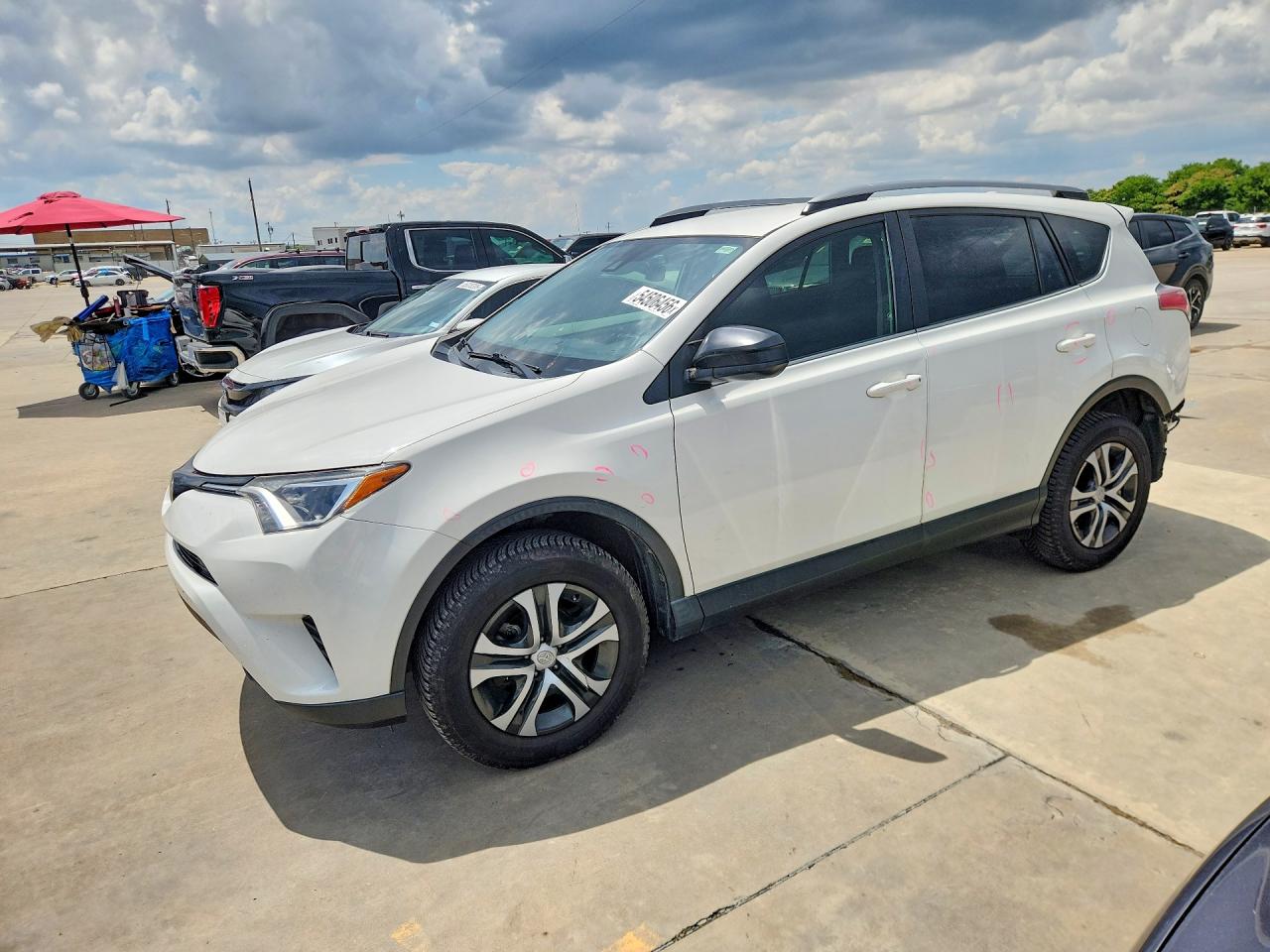 Salvage Toyota RAV4 Image
