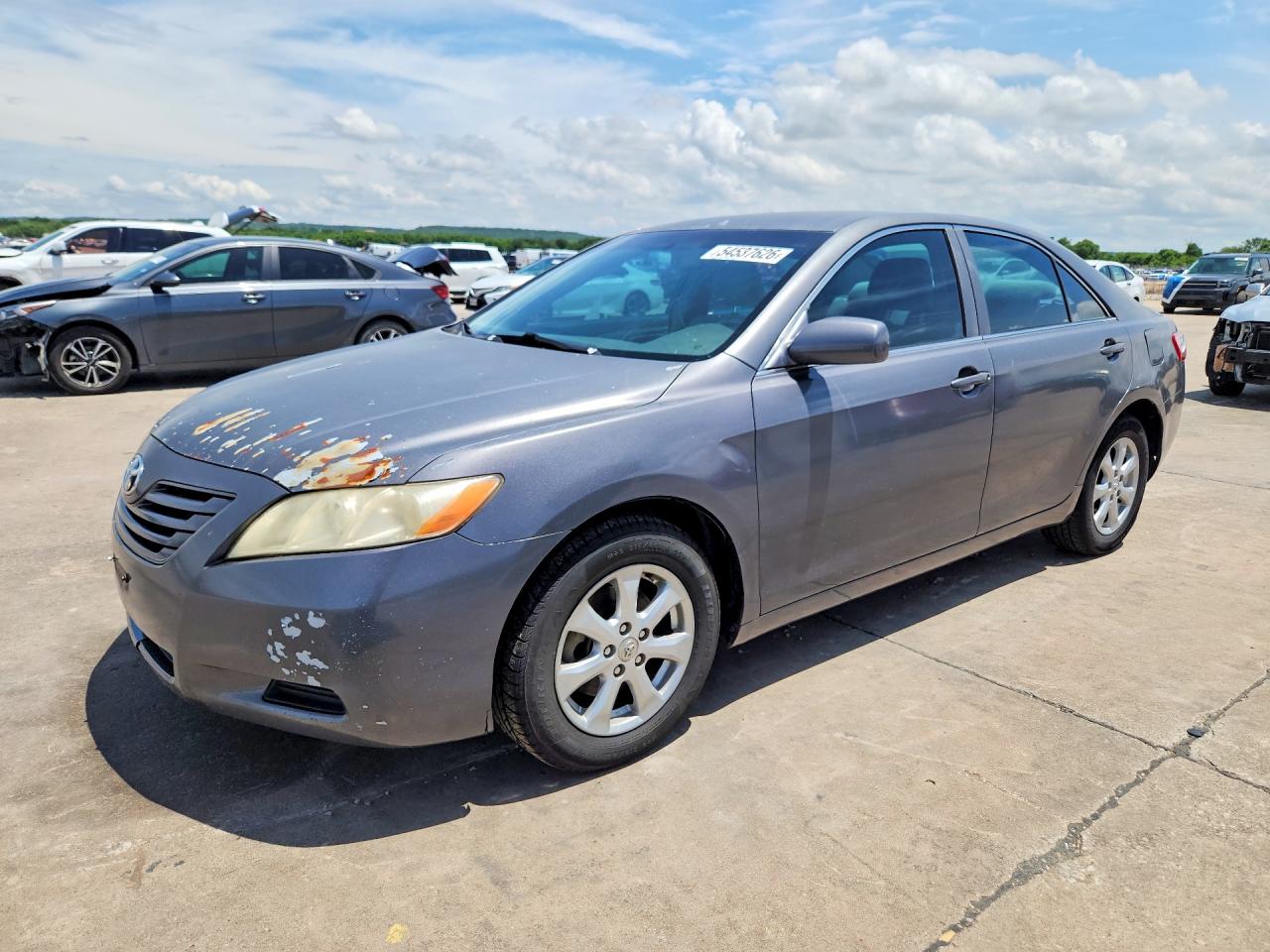 Salvage Toyota Camry Image