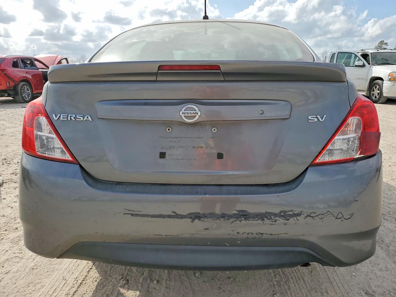 Nissan Versa 1.6 Sv