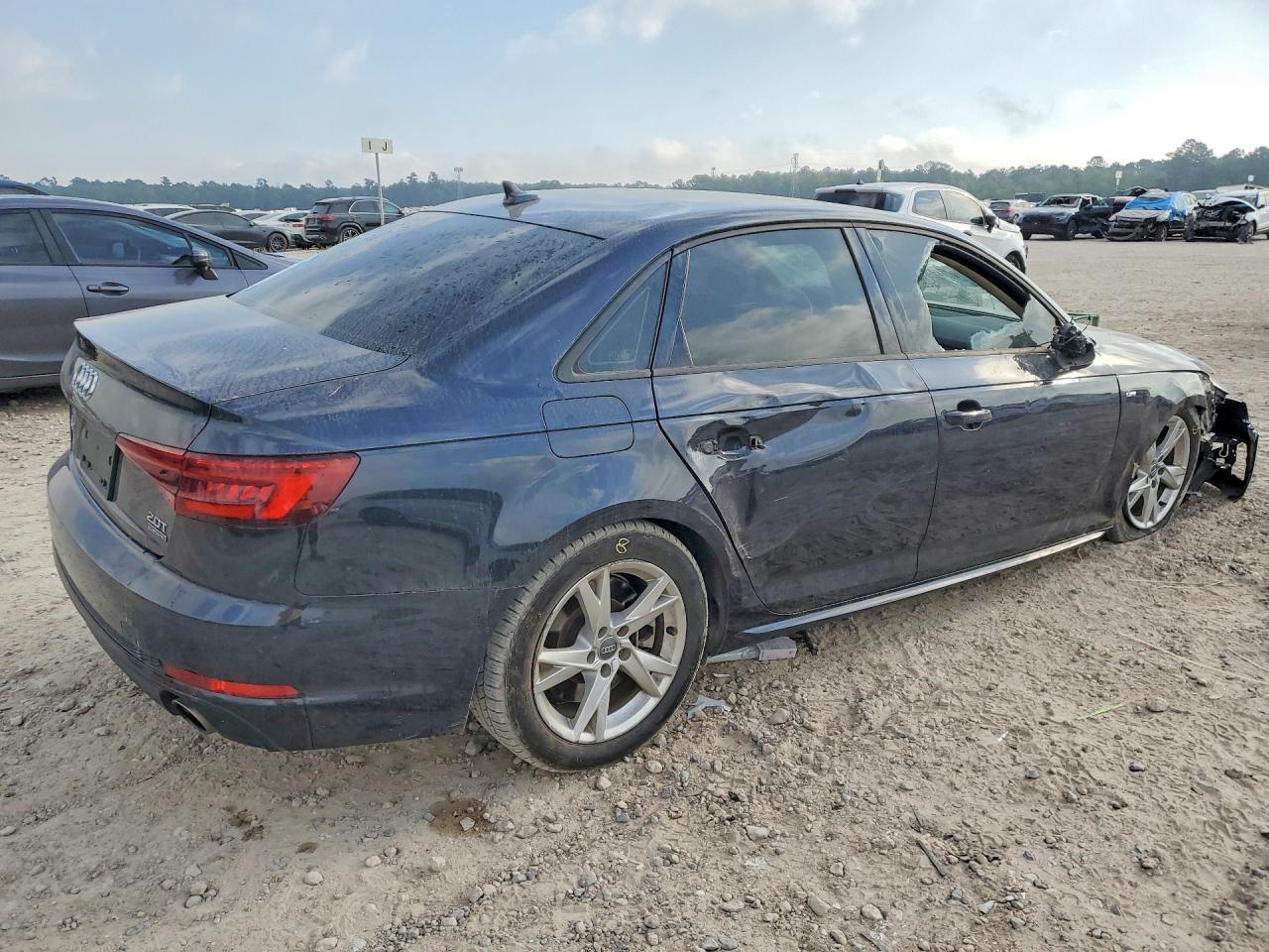 Audi A4 Premium