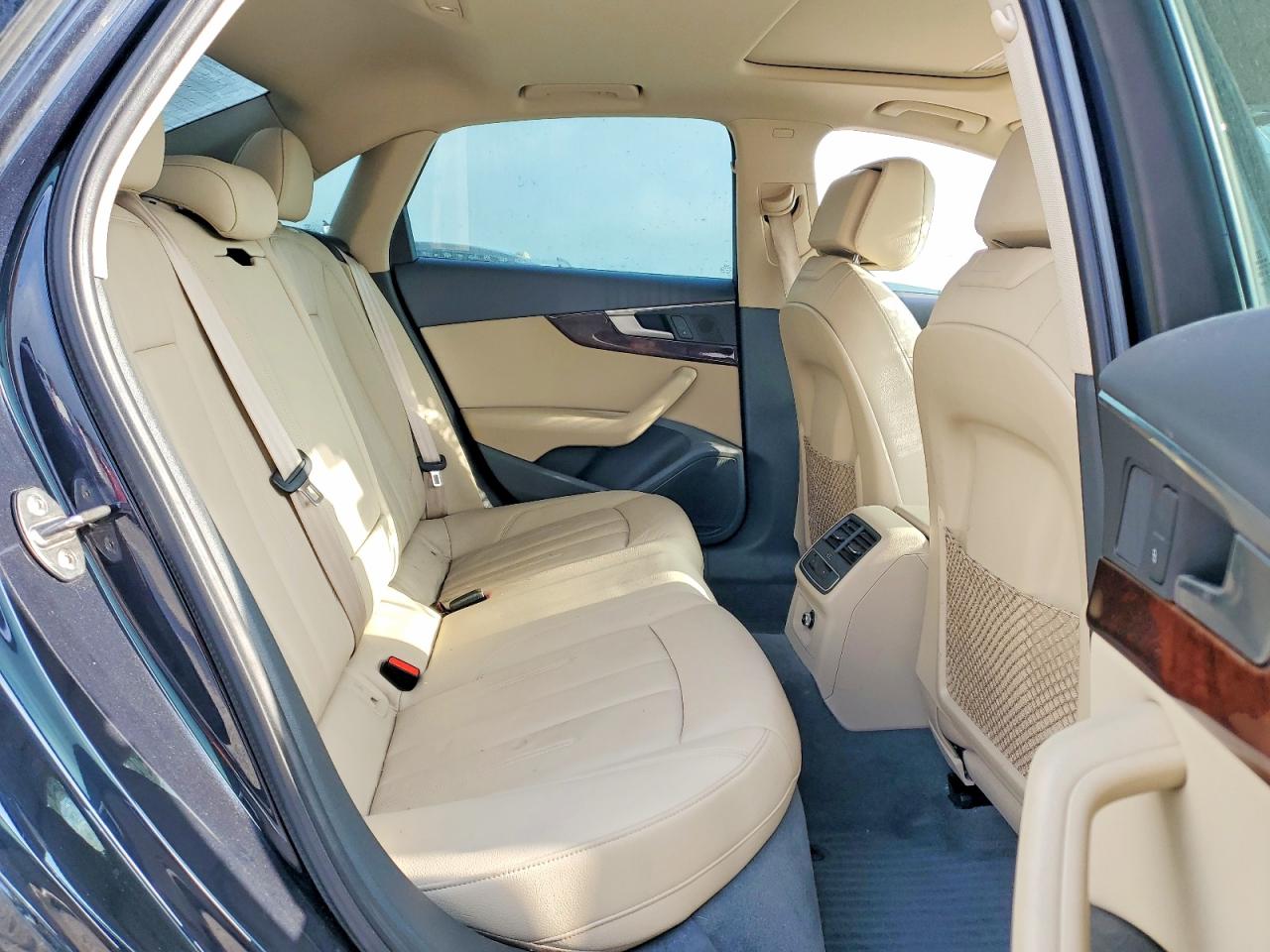 Audi A4 Premium