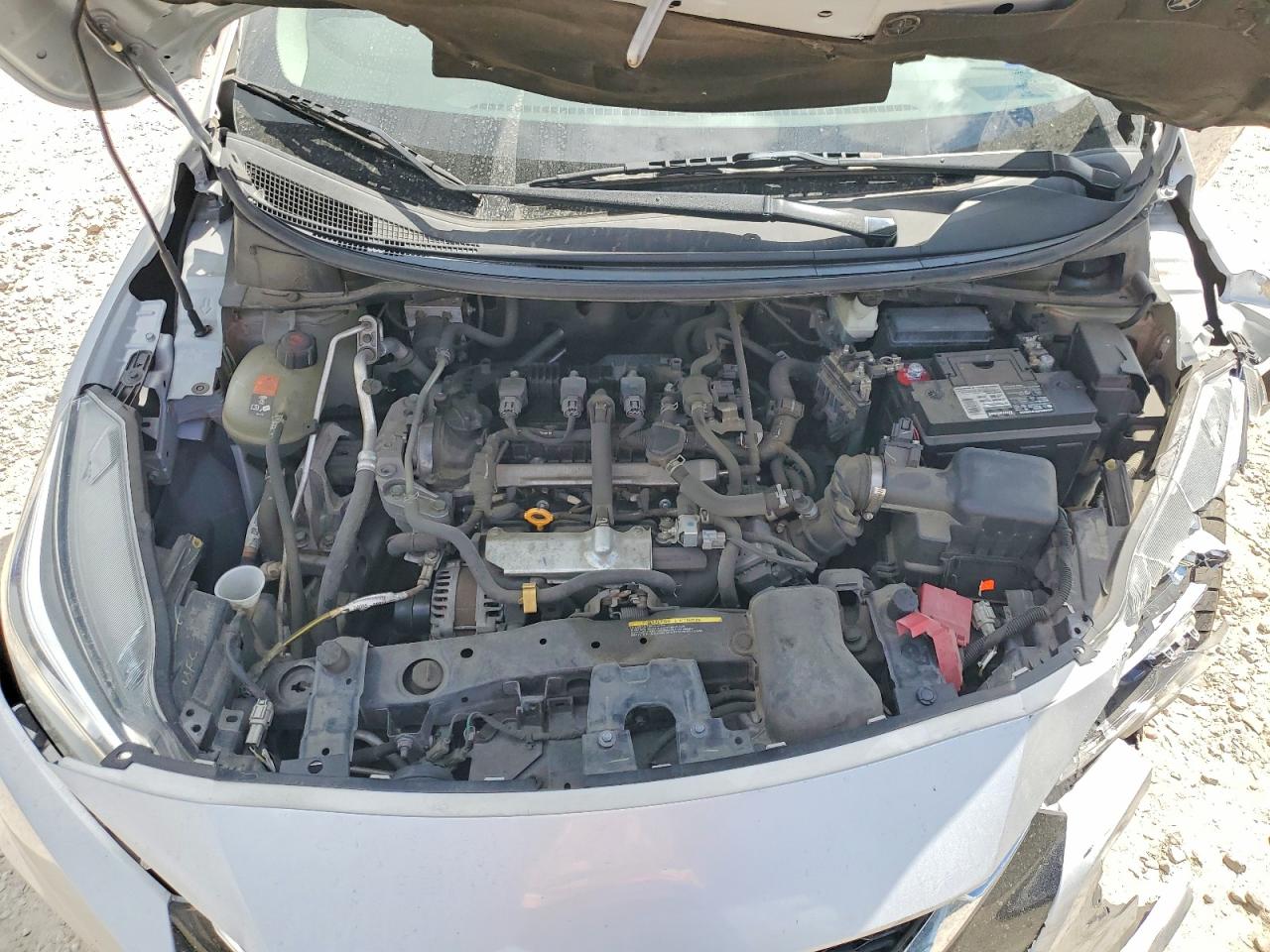 Nissan Versa Sv