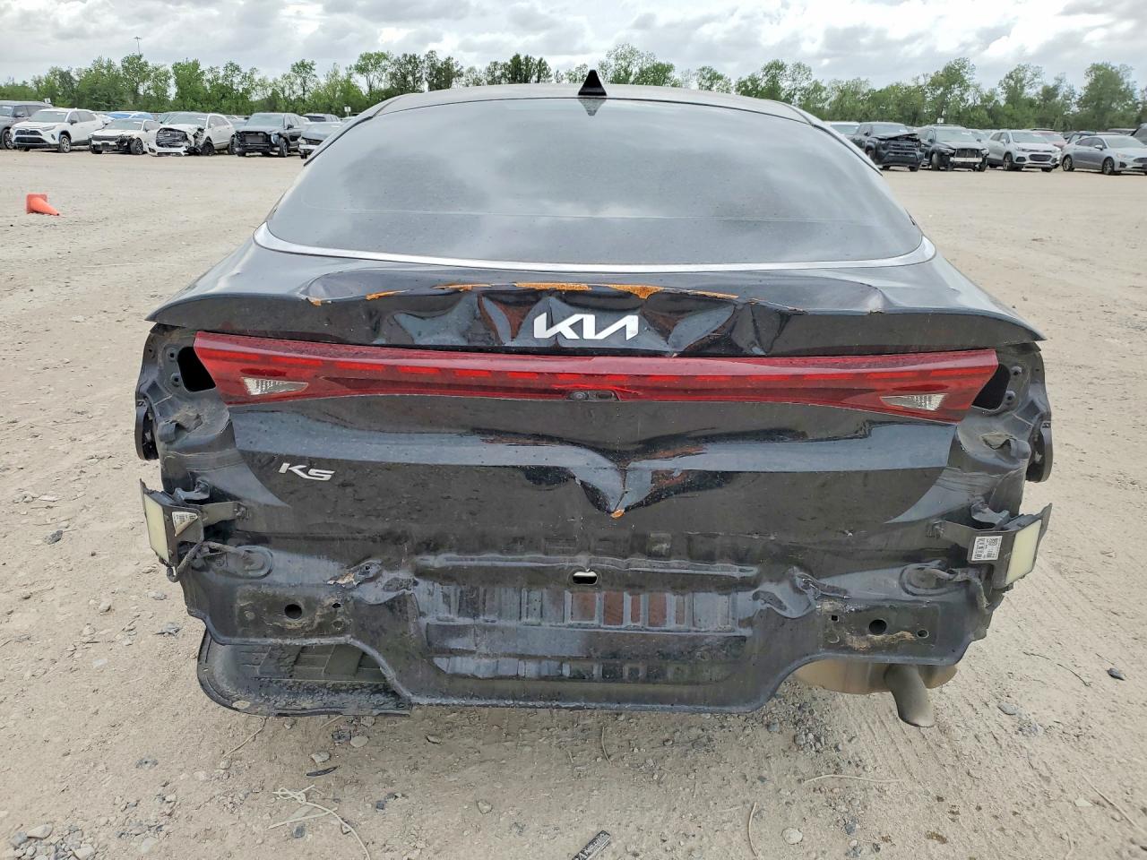 Kia K5 Ex