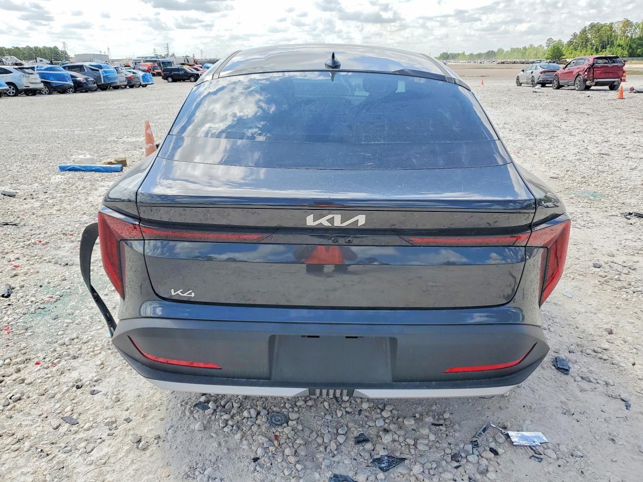 Kia K4 Lxs