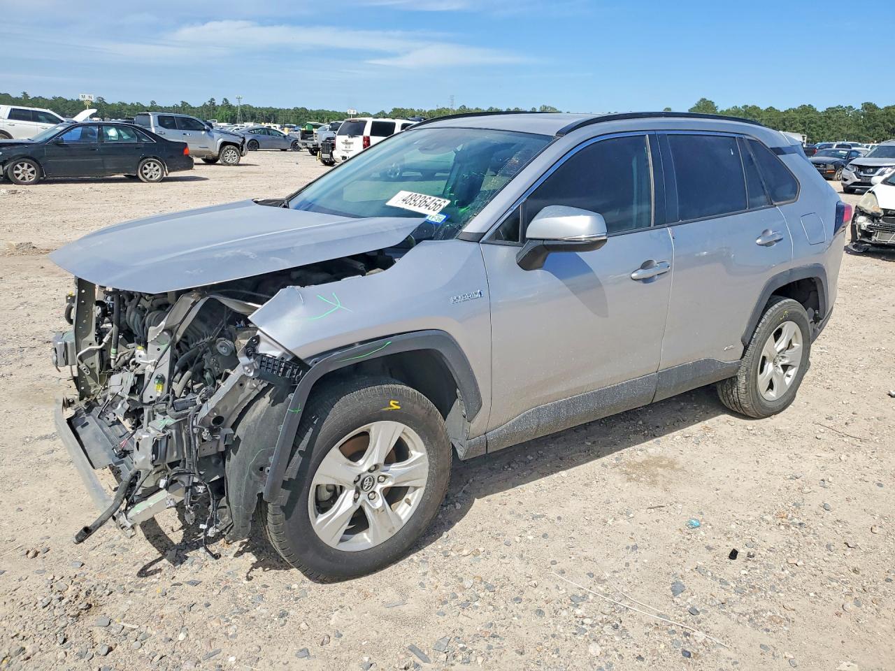 Salvage Toyota RAV4 Image