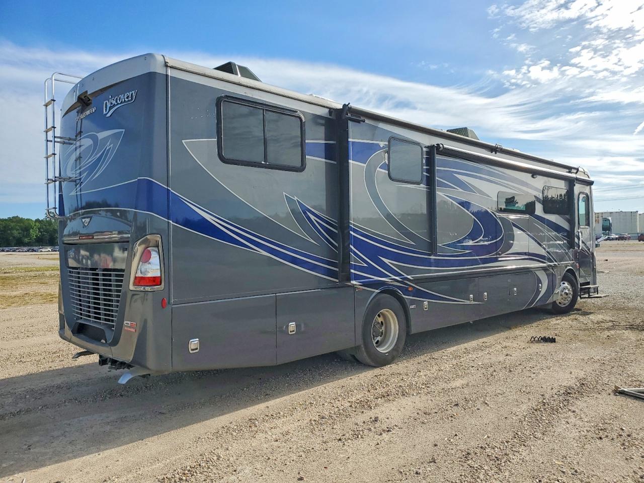 Freightliner Chassis Xc