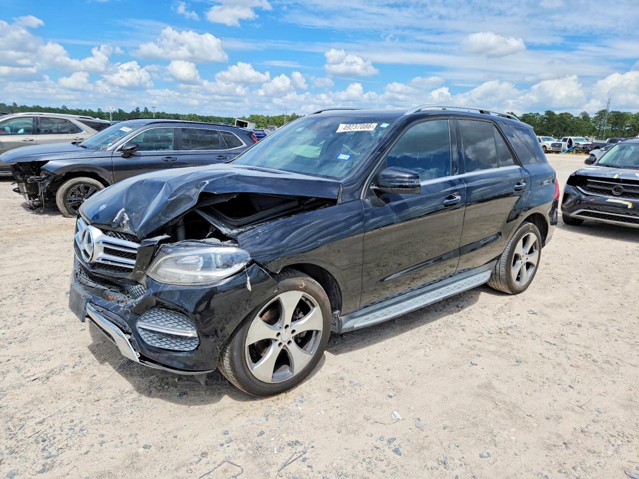 Salvage Mercedes-Benz GLE Image