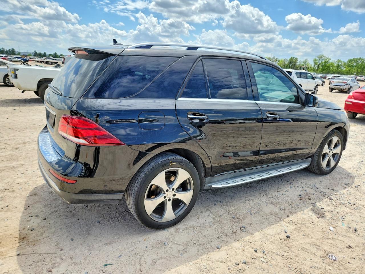 Mercedes-Benz GLE 350