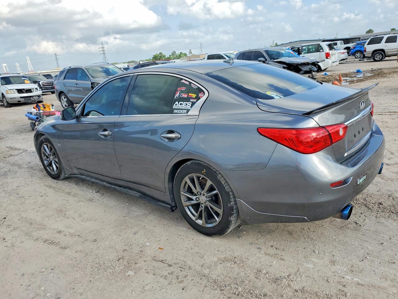 INFINITI Q50 3.0t P 3.0t Signature Edition