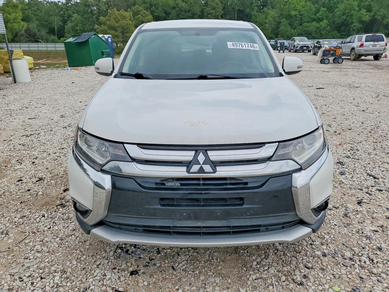 Mitsubishi Outlander Se