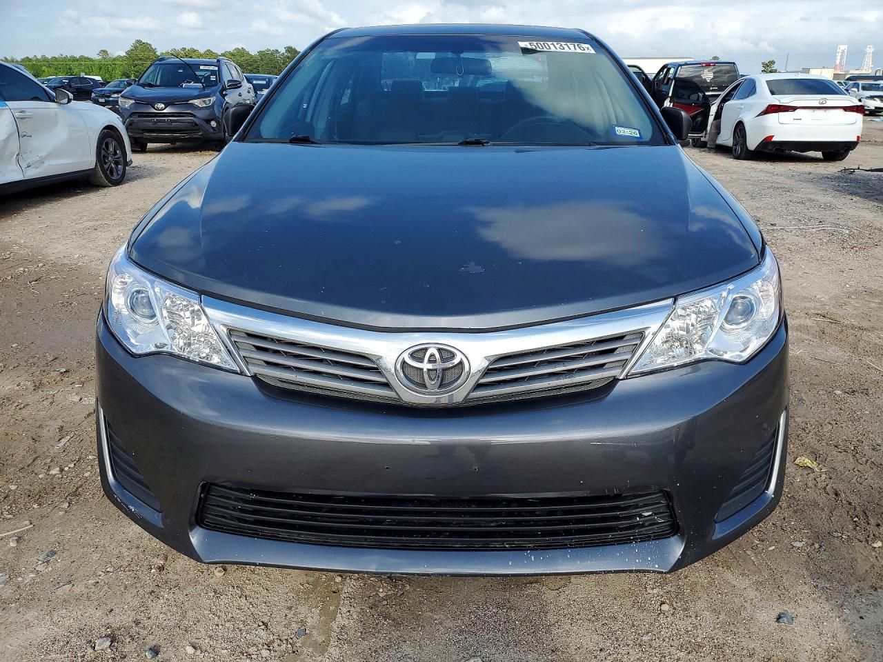 Toyota Camry L