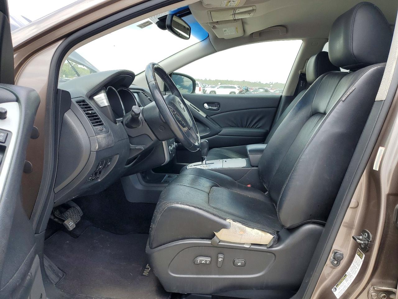 Nissan Murano S