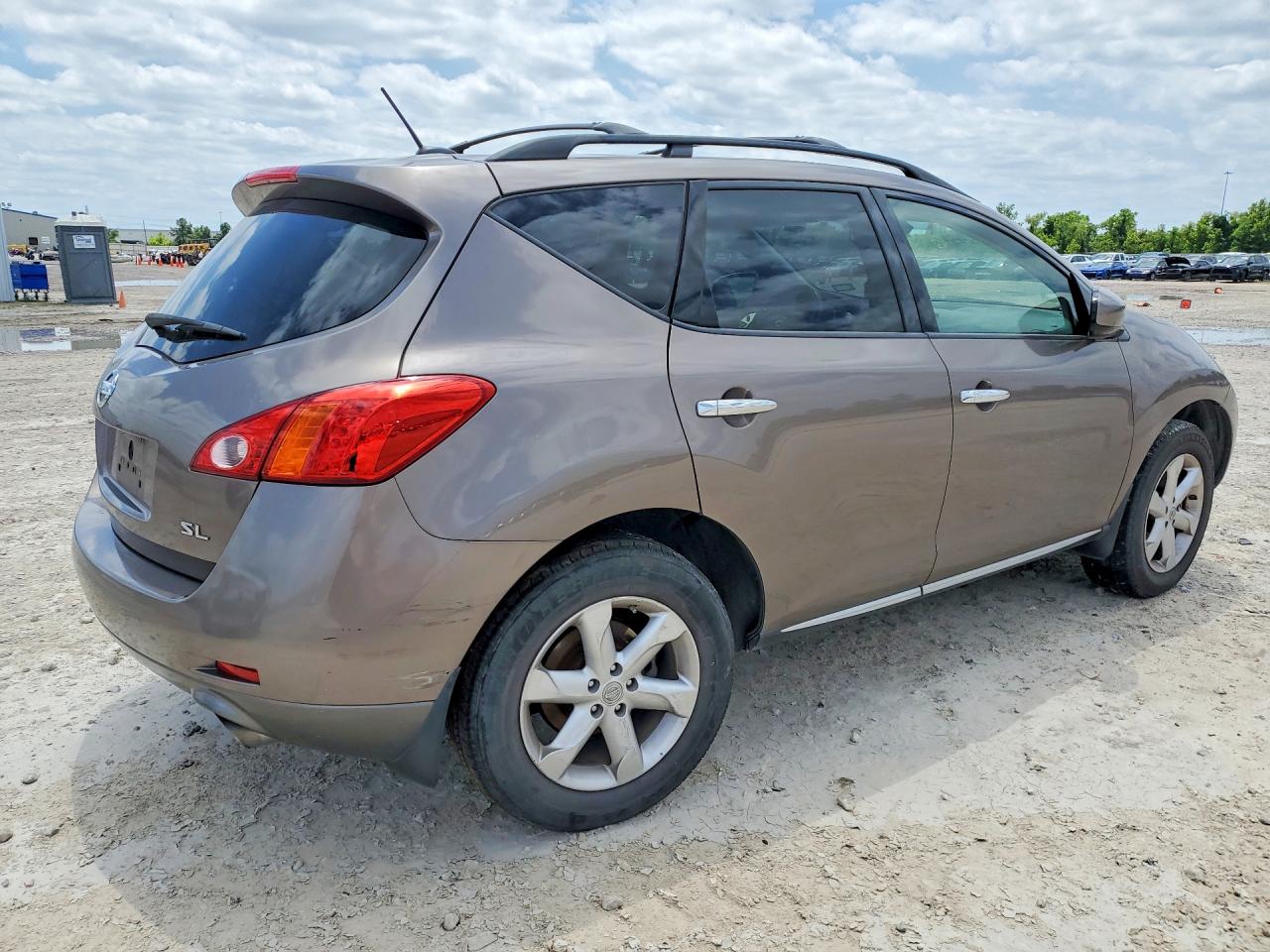 Nissan Murano S