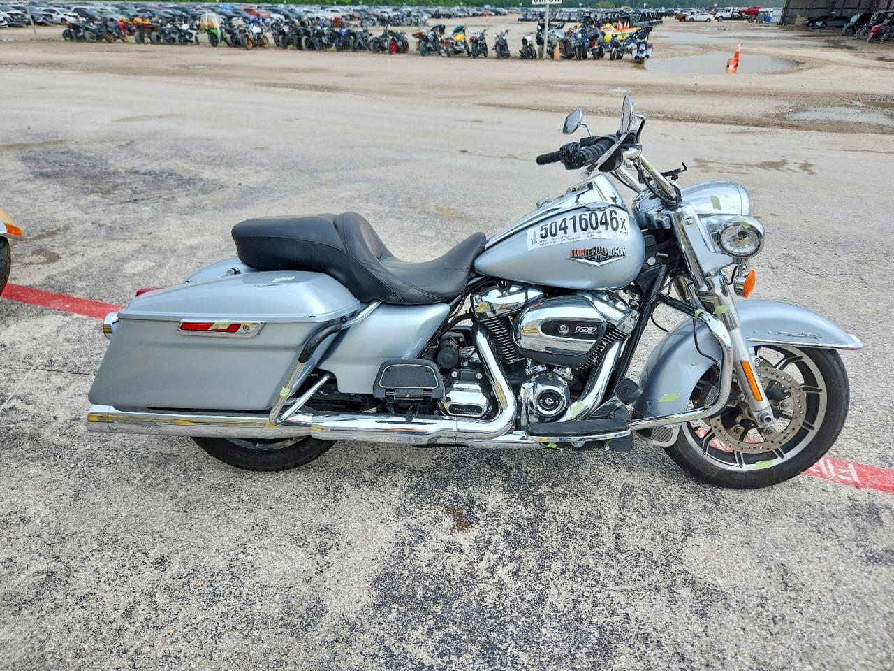 Salvage Harley-Davidson Fl Image