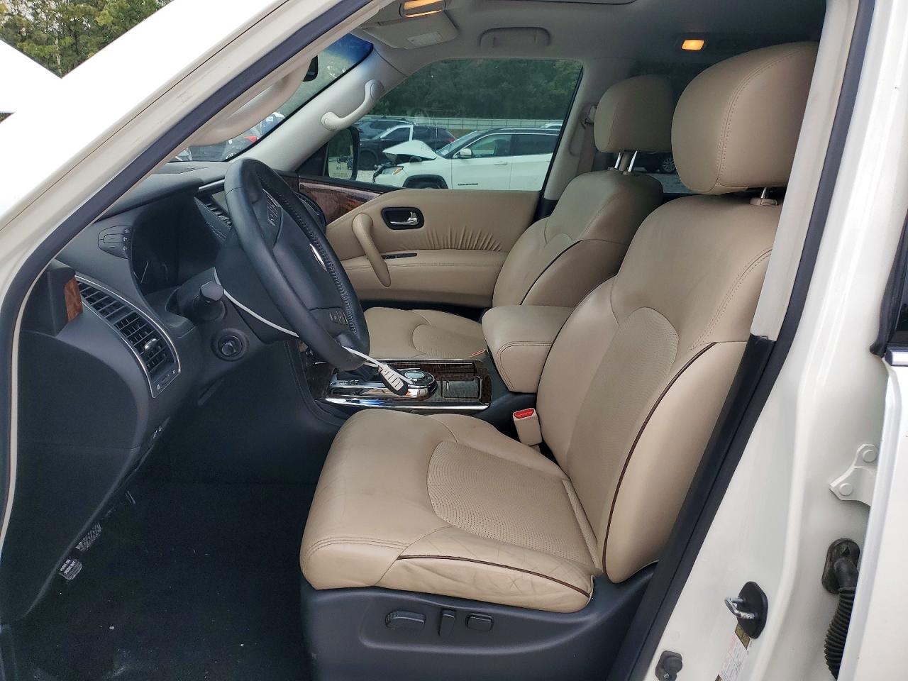 Nissan Armada Platinum