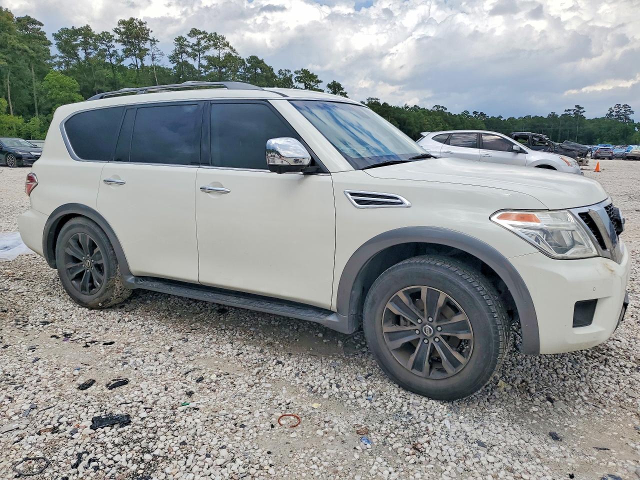 Nissan Armada Platinum