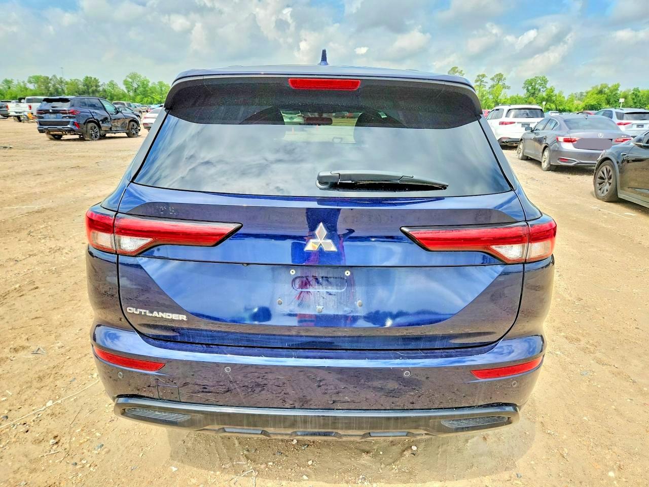 Mitsubishi Outlander Se