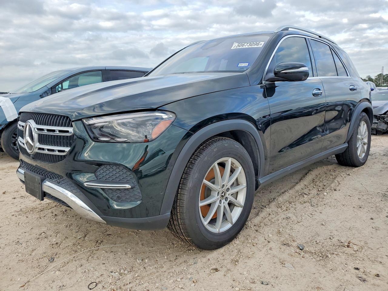 Salvage Mercedes-Benz GLE Image