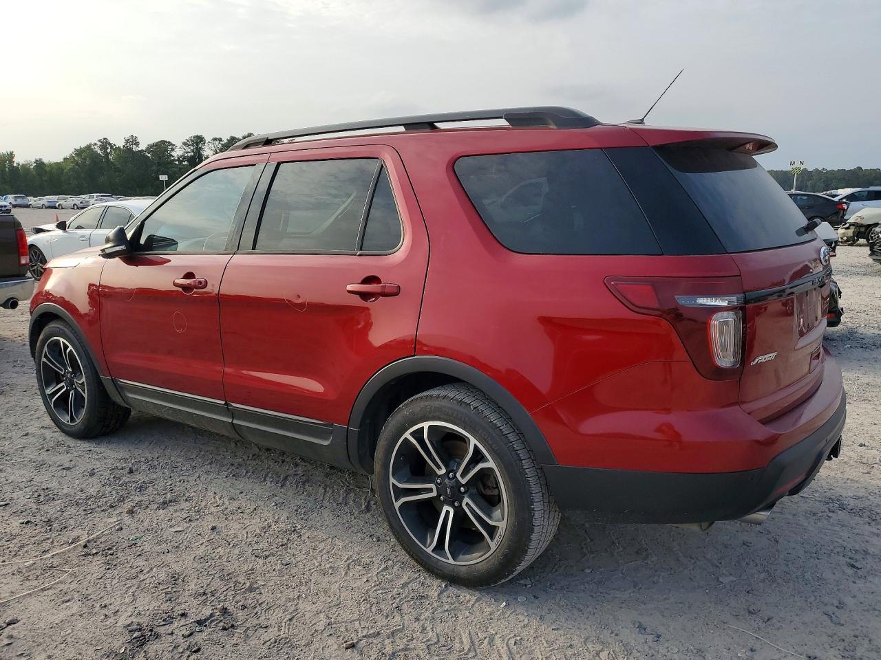 Ford Explorer Sport