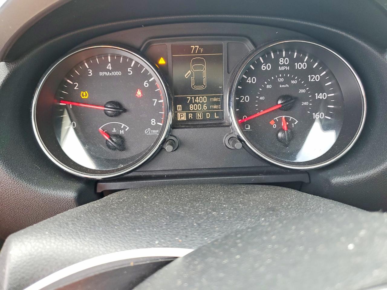 Nissan Rogue S