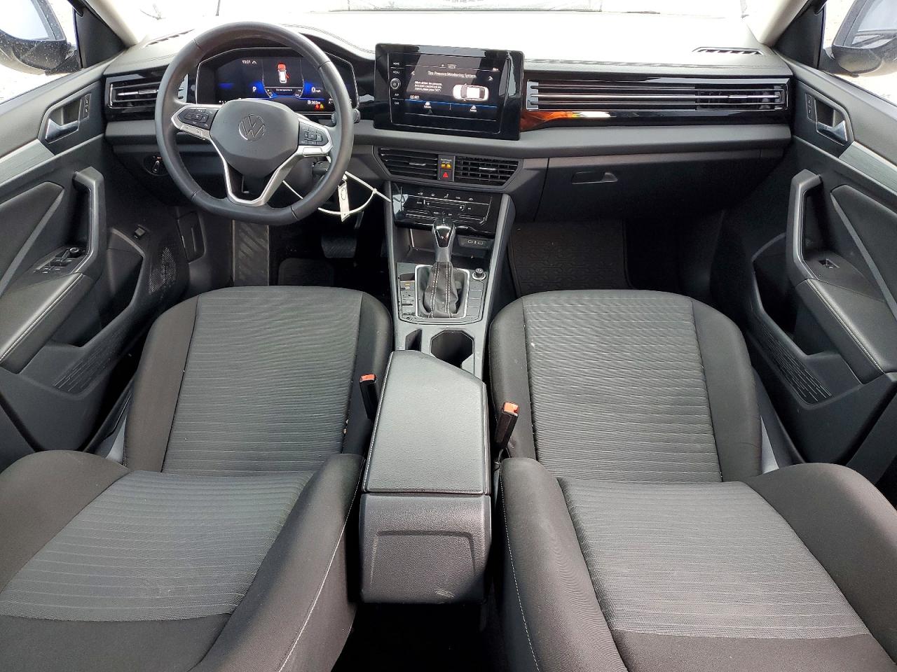 Volkswagen Jetta S