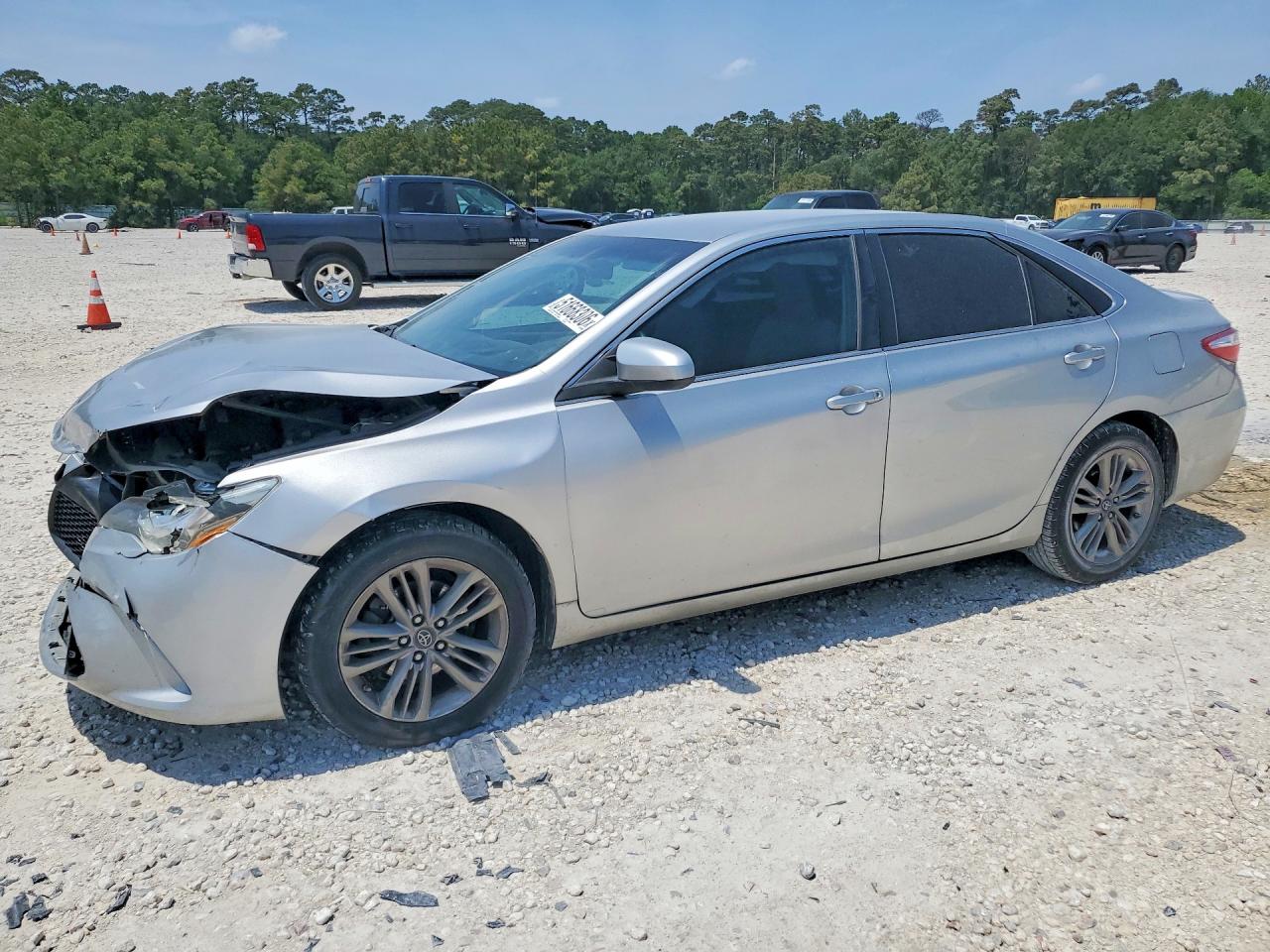 Salvage Toyota Camry Image