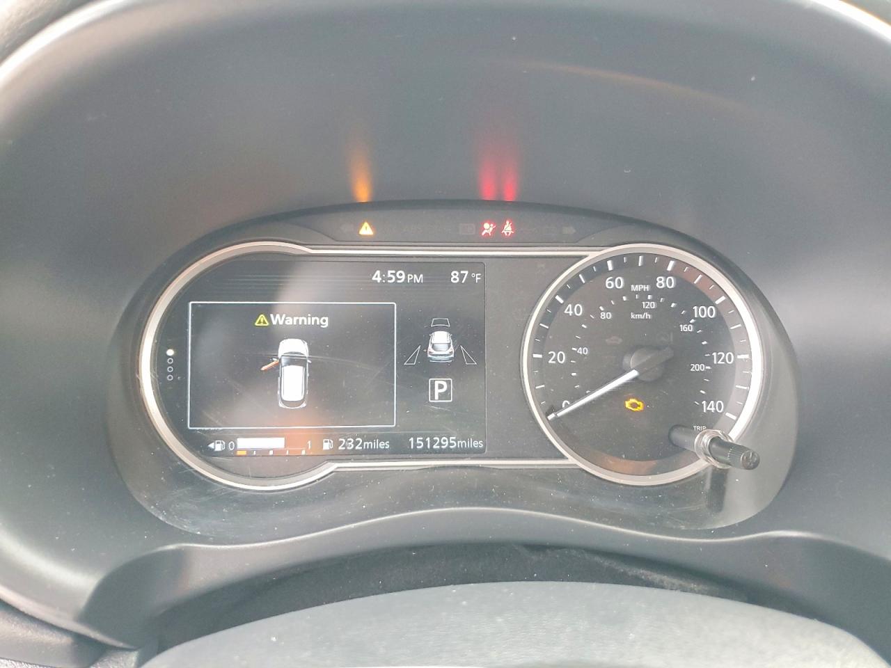 Nissan Kicks Sr
