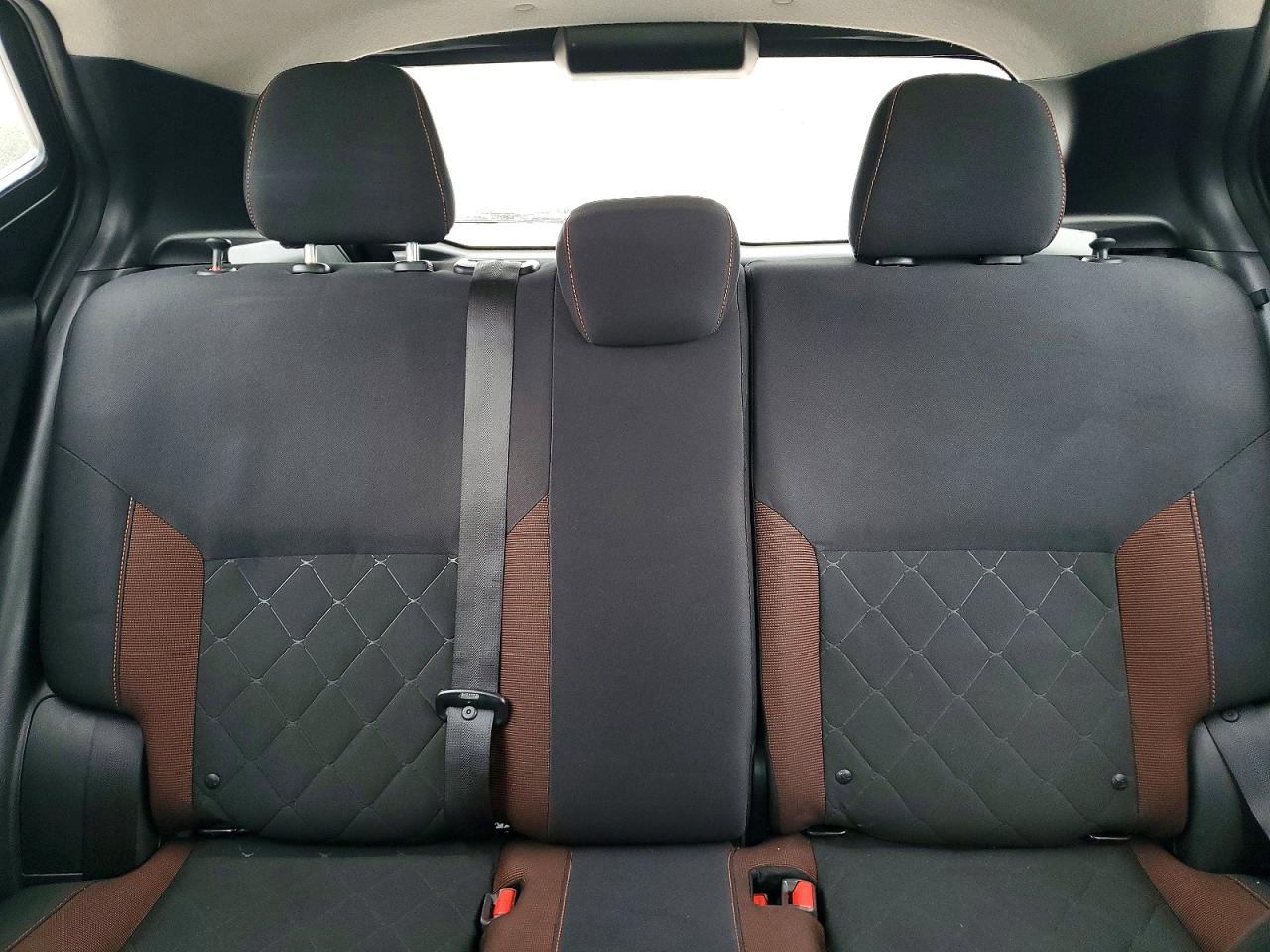 Nissan Kicks Sr