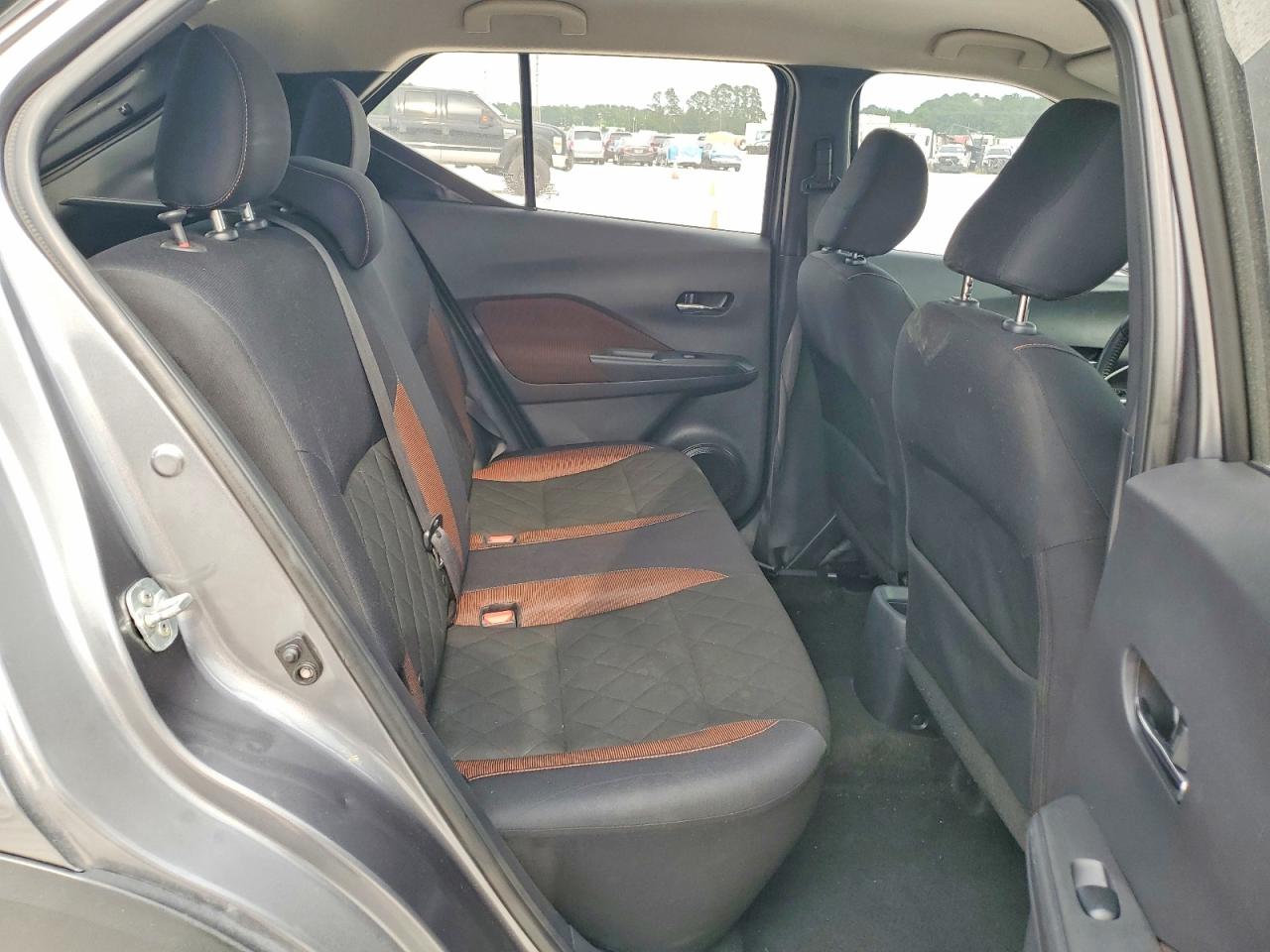 Nissan Kicks Sr