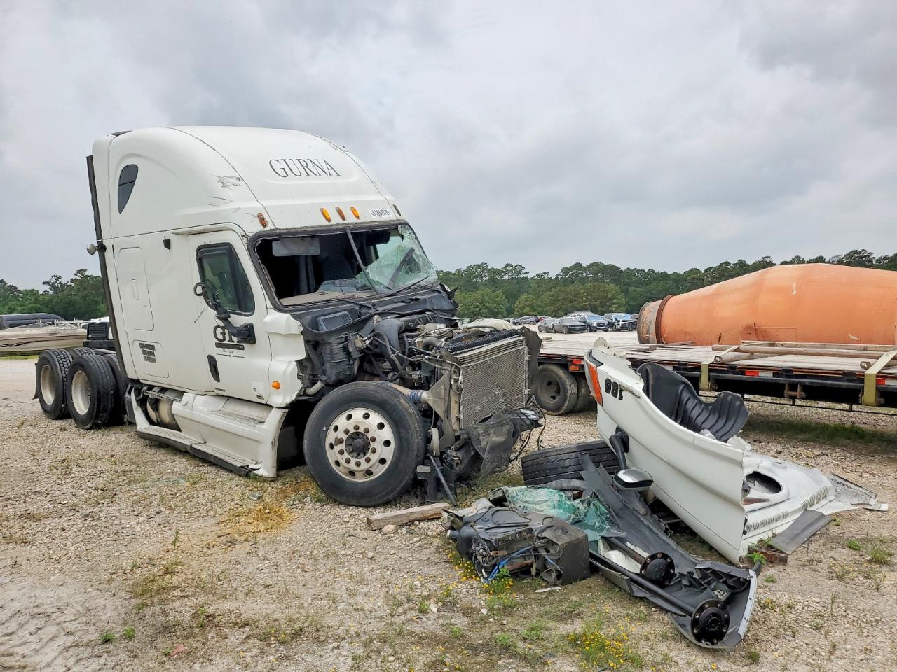 Salvage Freightliner Cascadia 125 Image